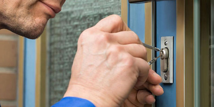 Emergency Locksmith in Kyle Canyon